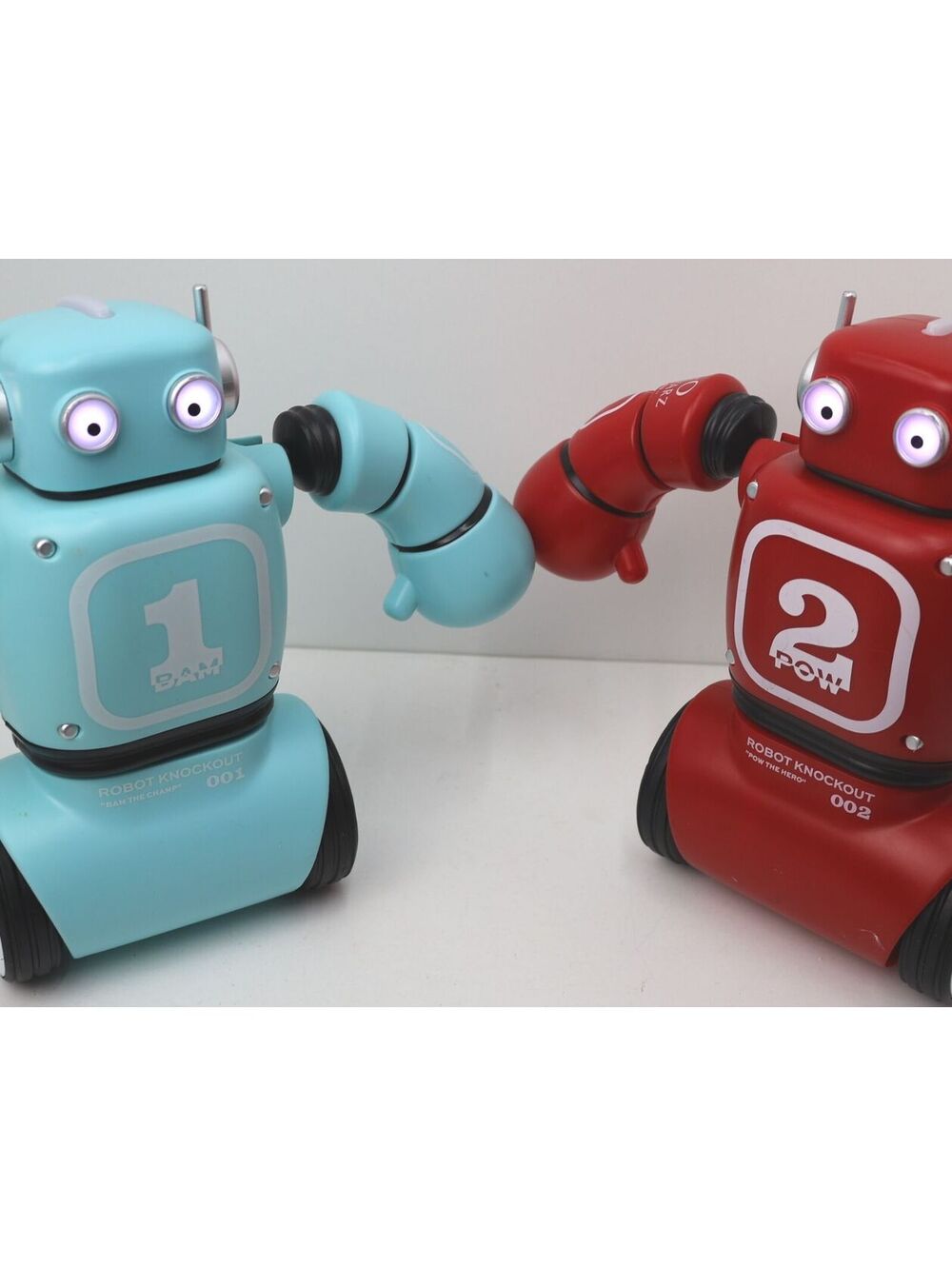 FAO Schwarz Robot Knockout Remote Control Robots - Red and Blue Set - Picture 14 of 16